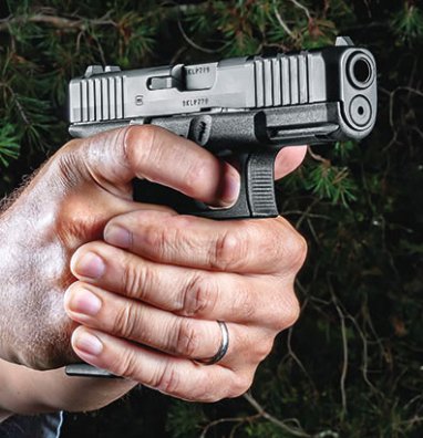 Top 4 Reasons to Carry a Glock 19 vs 17: Expert Insights - CYA Supply Co.