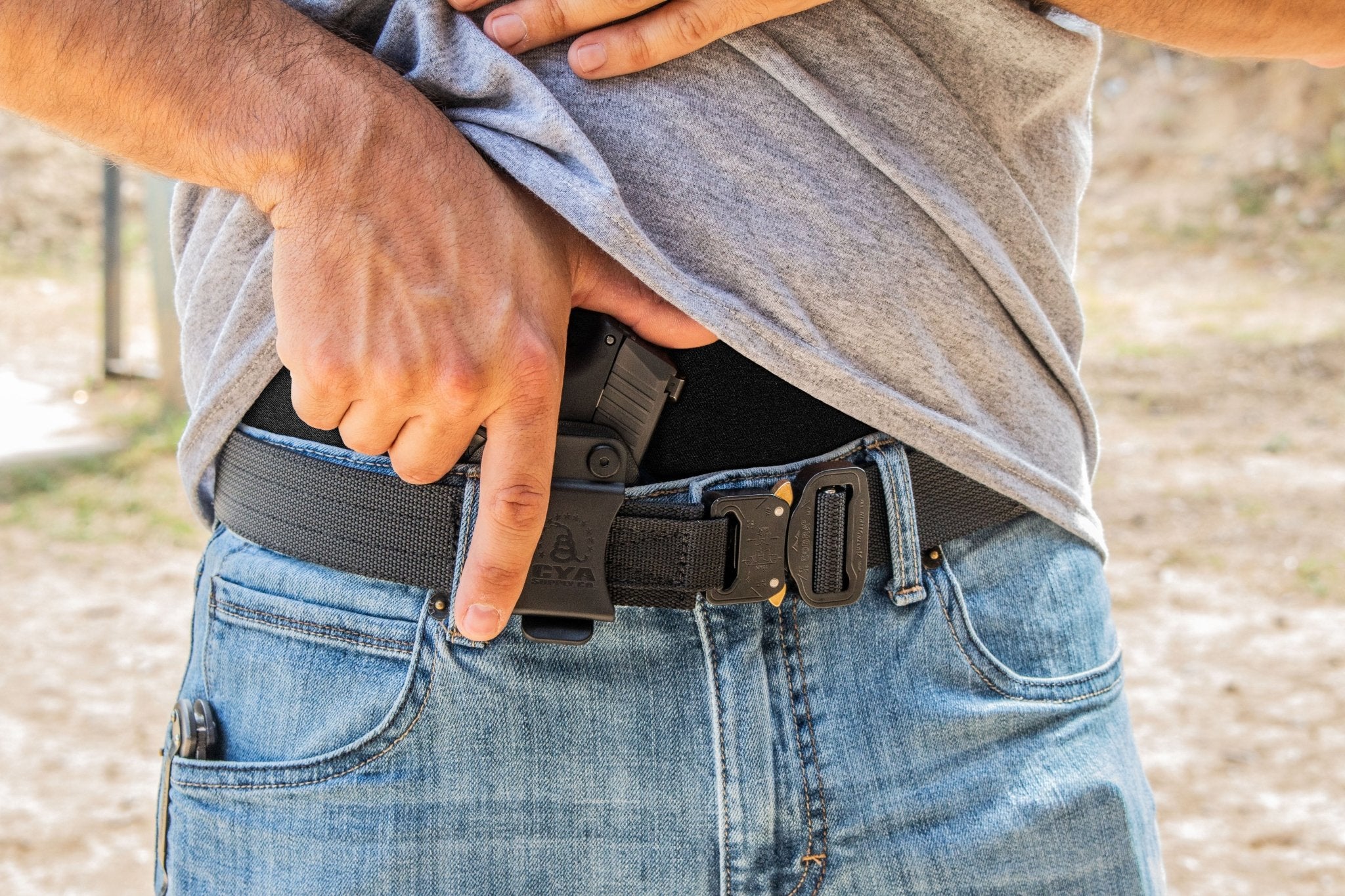 Appendix carry outlet belt